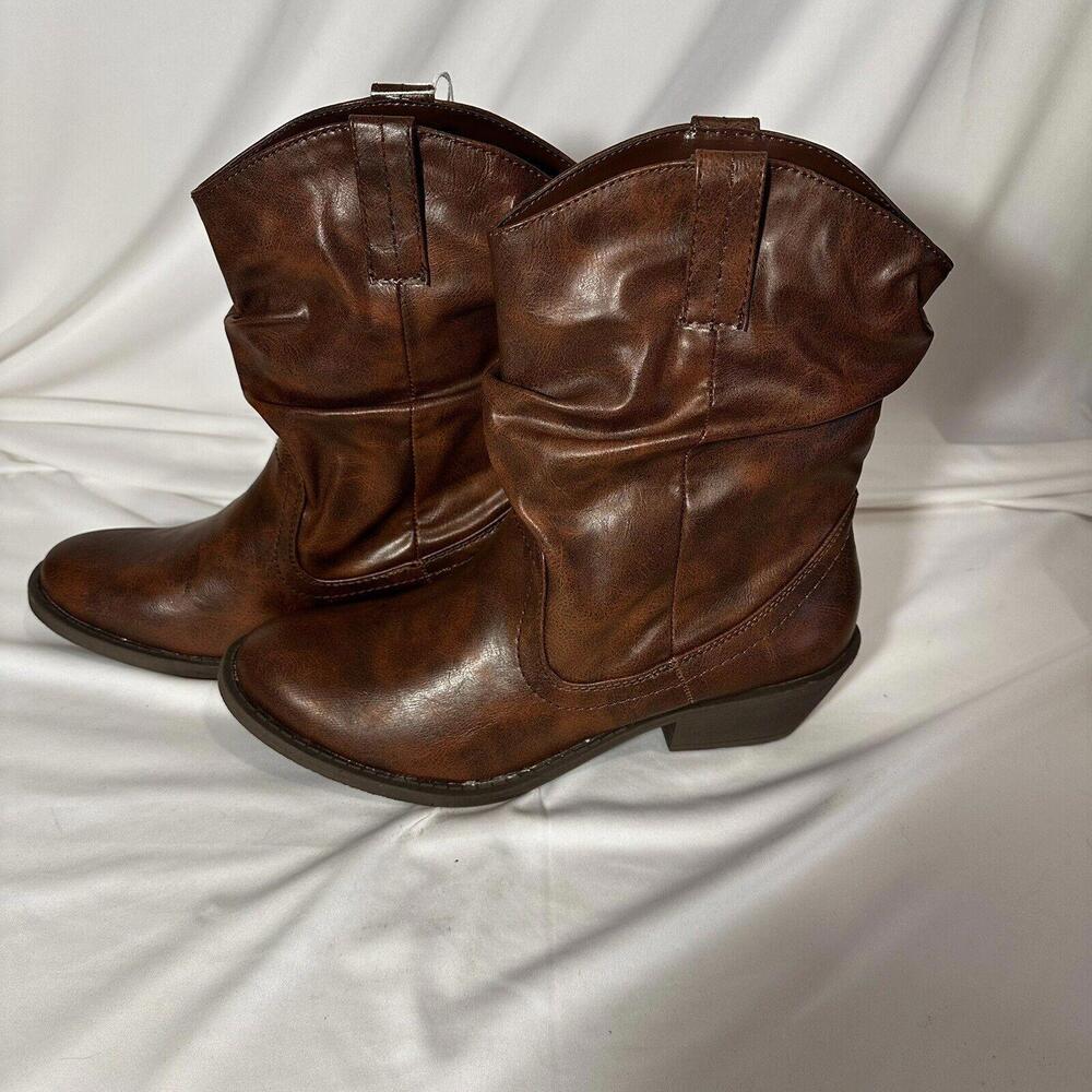 Woman’s Trash Faux Leather Scrunch Cowboy Ankle Boot Brown Size 8 Vegan New